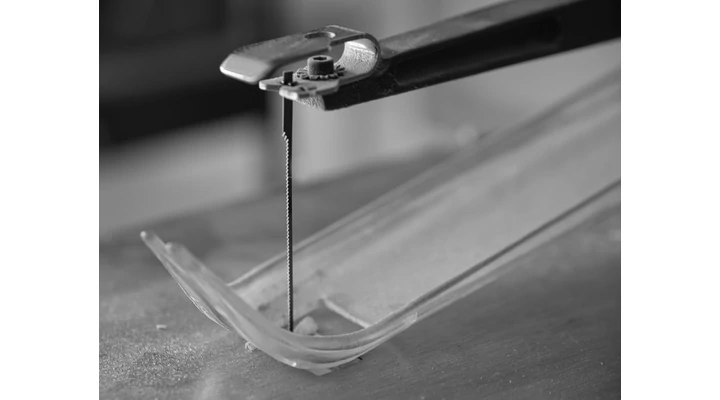 Az alapoktól a mesterfokig: dekopírfűrész és különleges vágási technikák